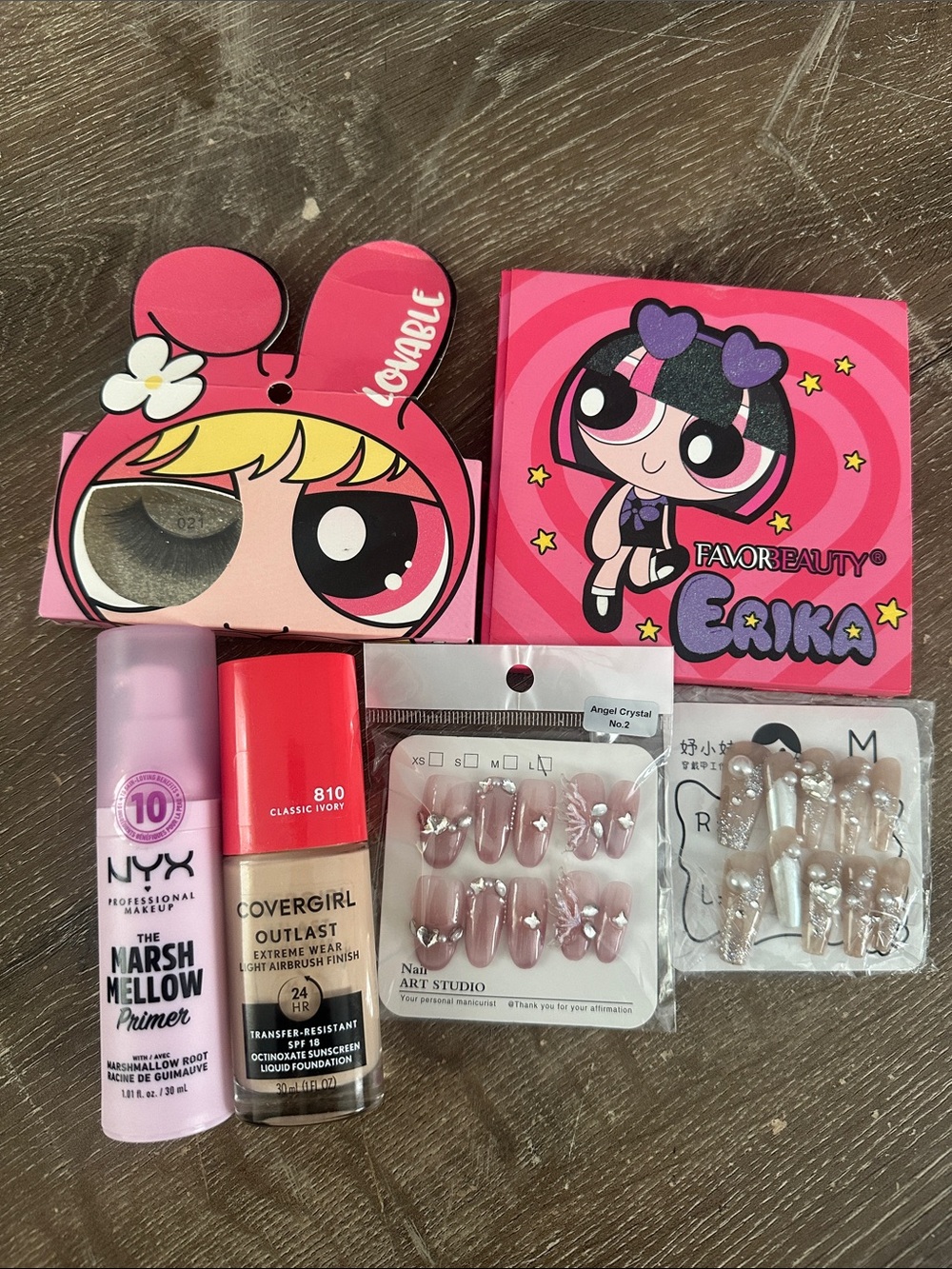 Powerpuff Girls Themed Makeup Set with Primer & Foundation